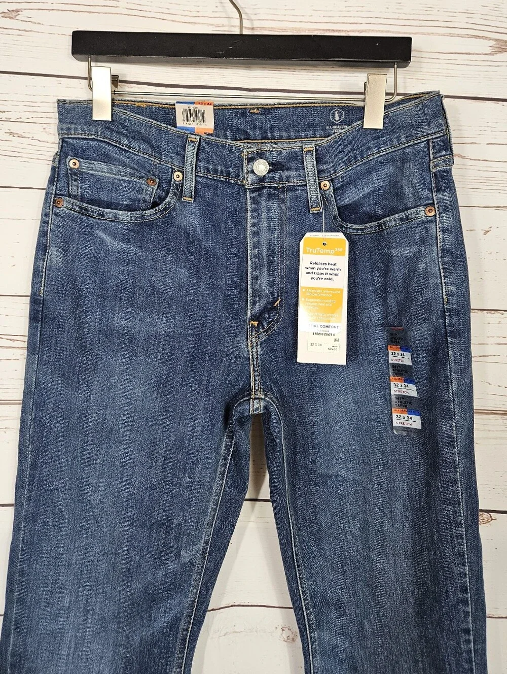 NWT Levis | 541 Athletic Taper Dark Wash Jean 32x34